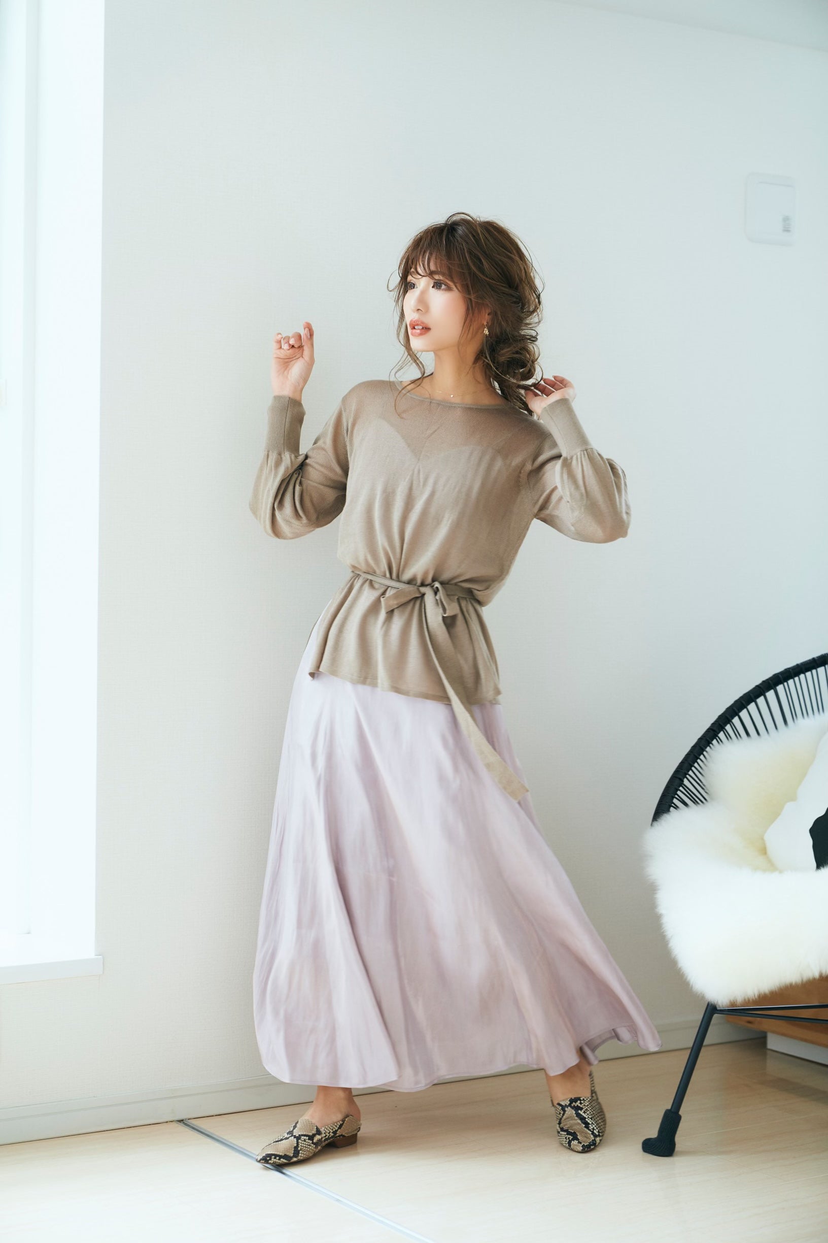 PAMEO POSE❤️ベルスリーブニットワンピース KNIT COMBI OP | Emélla公式通販サイト| 伊藤実祐プロデュース